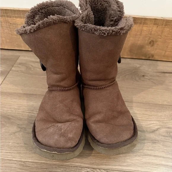 UGG Chocolate Suede Boots - Picture 3 of 5